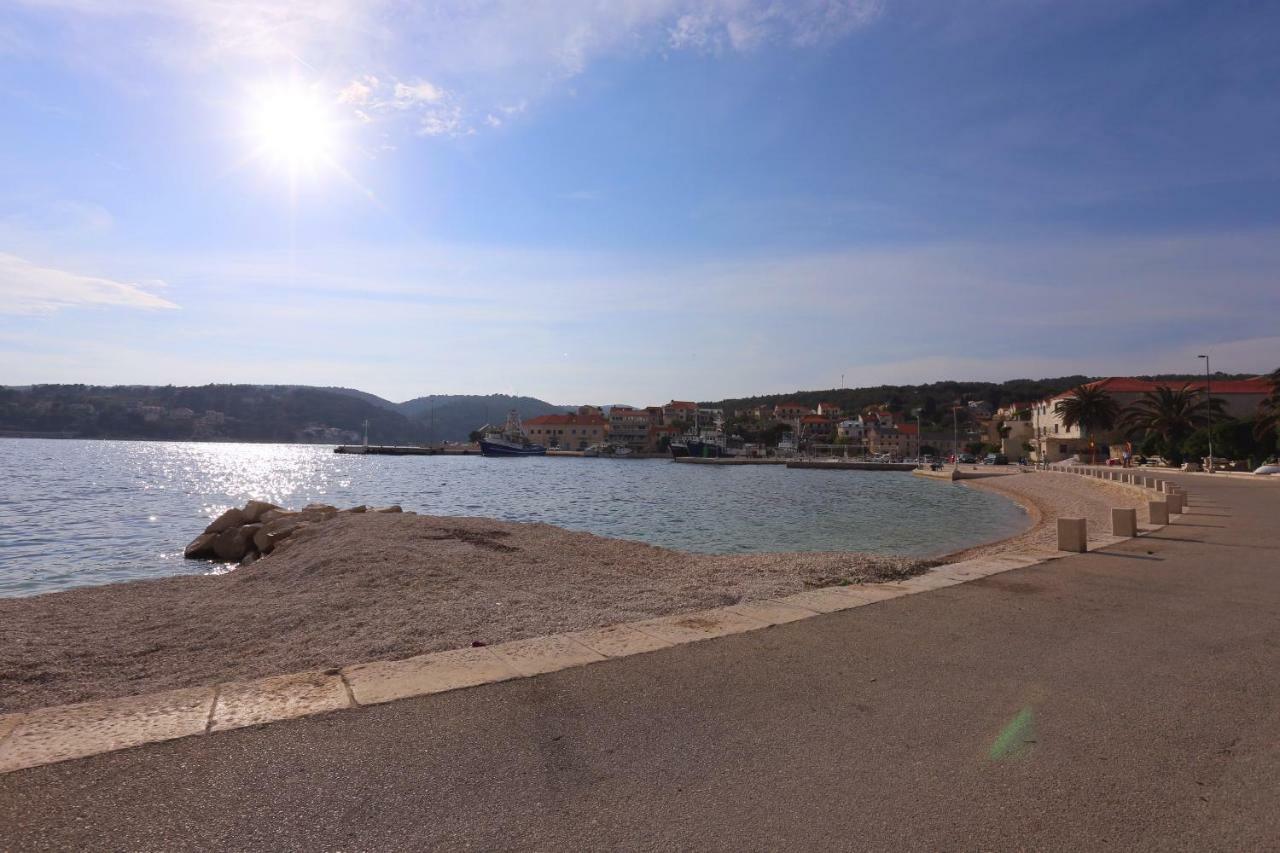 Apartman Vrsalovic Sumartin Εξωτερικό φωτογραφία